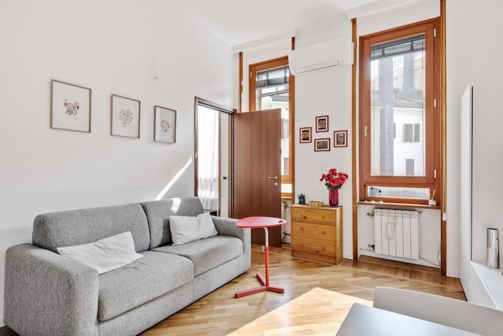 Easylife - Bello E Luminoso Flat In Zona Centrale Milano Dış mekan fotoğraf
